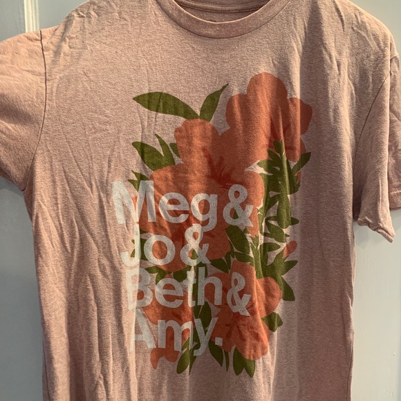 Only worn a few times Perfect for the BookTok Babes! Little Women t-shirt - Picture 3 of 5